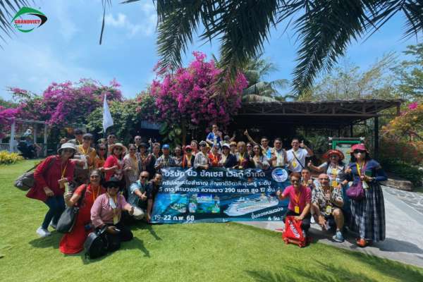 กลุ่มลูกค้าเที่ยวภาคใต้ของเวียดนาม